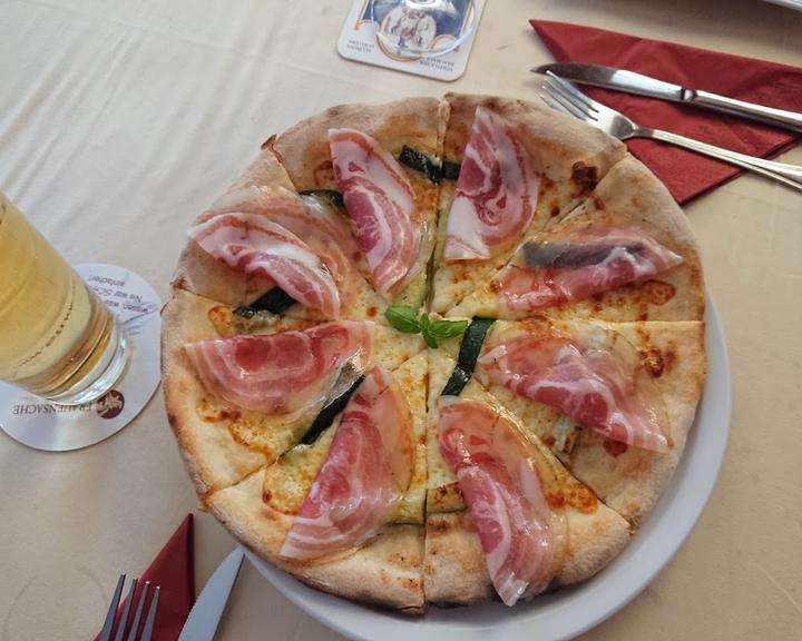 Pizzeria La Piccola